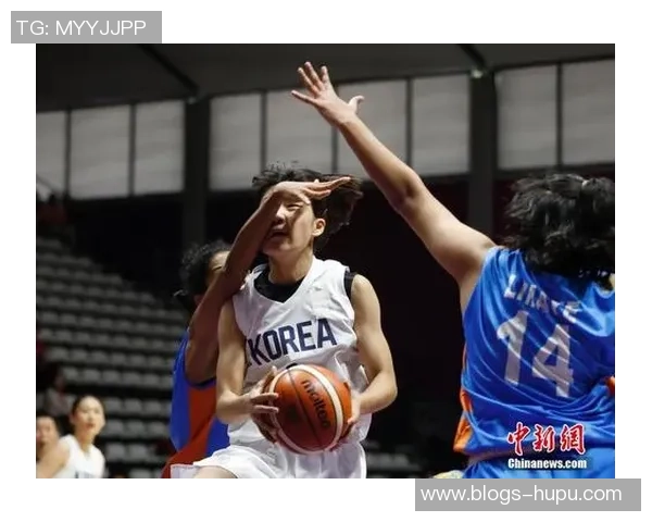 女篮迎战朝韩联队全力以赴力争胜利展现拼搏精神